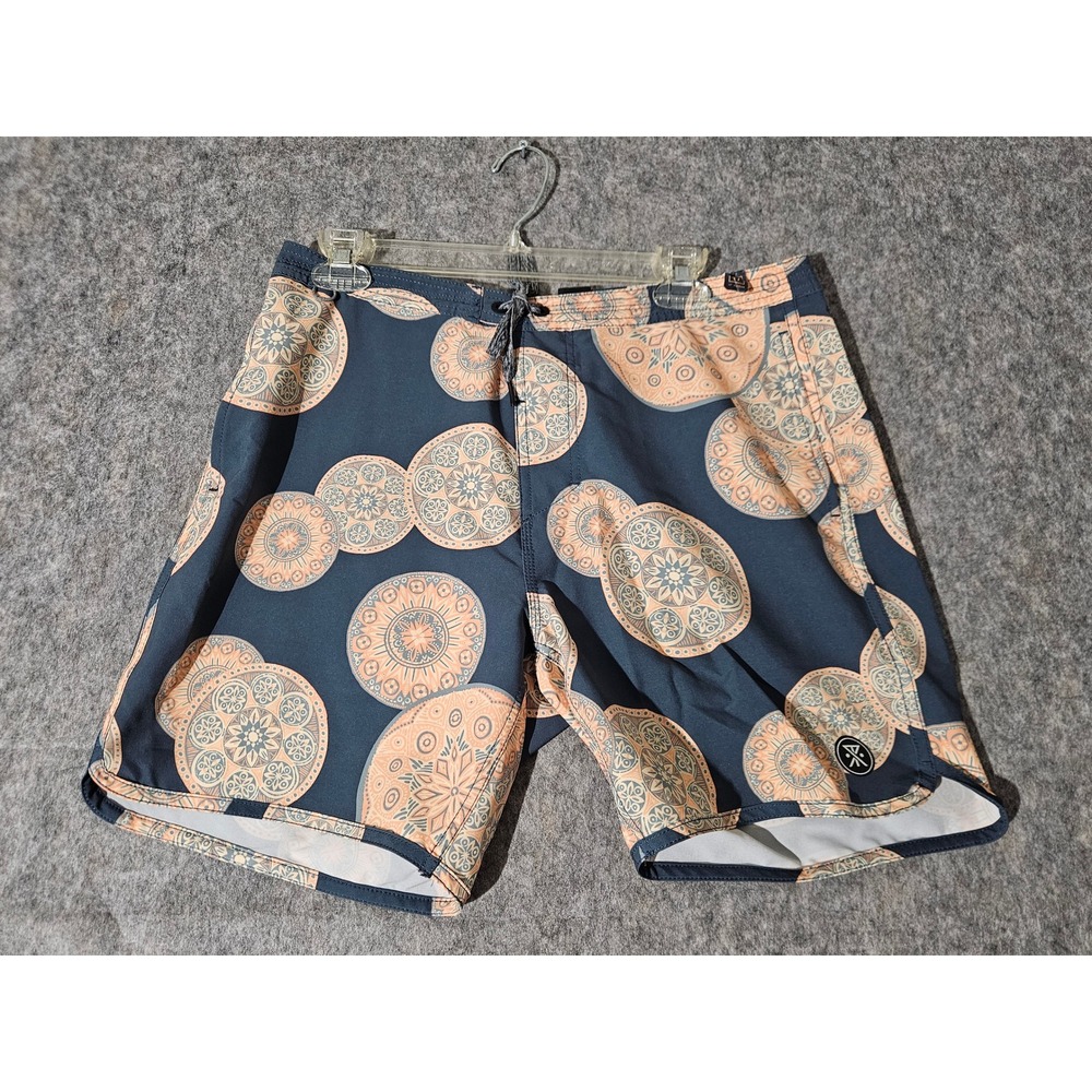 Roark Boardshorts Mens 32 Blue Mandala Print Chiller Series